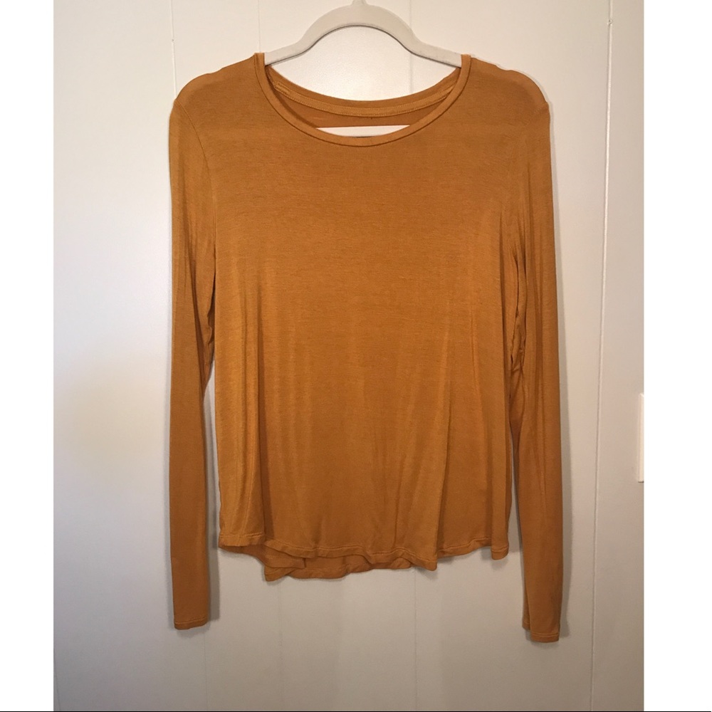 Aeropostale long sleeve mustard top